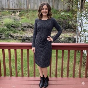 𝅺Ann Taylor Heathered Gray Jersey Dress size medium ruched side